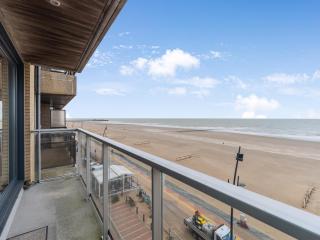 Luxury 2-bedroom apartment with stunning sea view T207 - 0