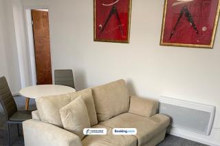 Sutton Contractor Accommodation - Warrington, St Helens - Clock Face - 1