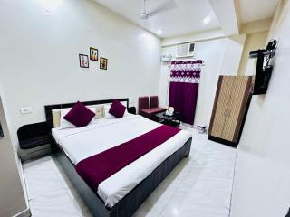 The Garden inn Varanasi - 2
