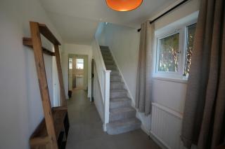 Historic Cliveden Stud - Garden Cottage sleeps 6 - With Hot Tub, Parking, in Taplow - next to Cliveden National Park - Maidenhead - 4