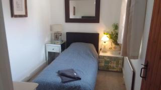 4 Bed-2 Bath-Sleeps 8-Large Garden-Pet Friendly - Dorchester - 4