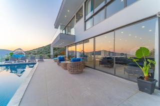 10 Person Villa in Kalkan Sona - Kaş - 3