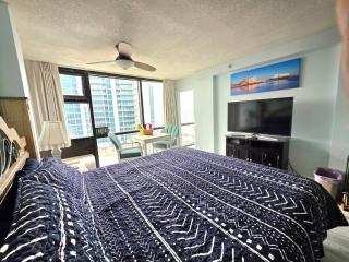 Cozy King Oceanview Studio w/pool & tiki bar - 8