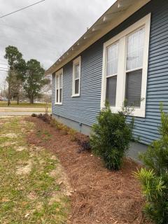 Cozy Chestnut Cottage- Downtown favorite! - Tupelo - 2