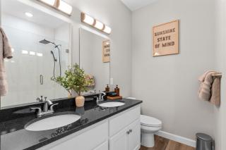 New! Branson - Walk-in Sleeps 8 - Branson - 6