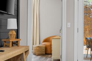 New! Branson - Walk-in Sleeps 8 - Branson - 2