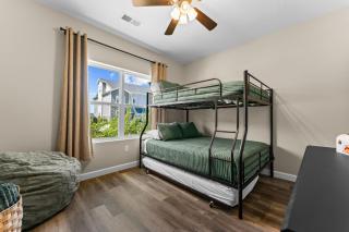 New! Branson - Walk-in Sleeps 8 - Branson - 8