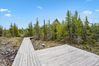 Dragonfly Cove - Nature-inspired Lakeside Living - Tobermory - 9