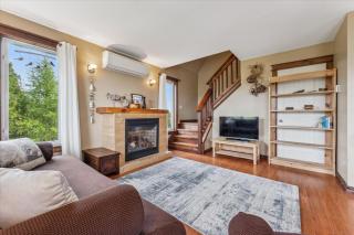 Dragonfly Cove - Nature-inspired Lakeside Living - Tobermory - 6