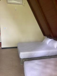 Coco Breeze Cabanas - Katunayake - 9