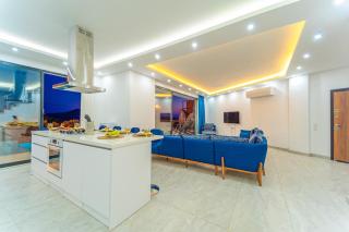 Luxury Villa with Pool in Kalkan - Kas - 8