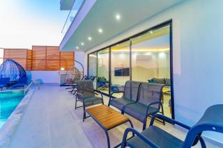 Luxury Villa with Pool in Kalkan - 3