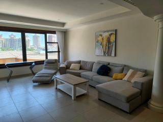 Marina View Townhouse - Doha - 4