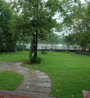 San LAKE VILLA Manjummel,Kochi - Ernakulam - 5