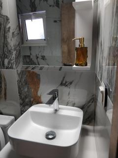 Brand new detached house in central Mytilene - 1