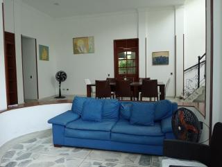Hermosa casa en el centro de Ricaurte - 3