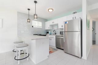 Beach House Paradise - 8