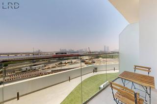 Modern 1BR with Canal View - 8