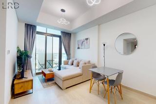Cozy 1BR with Canal View - 5