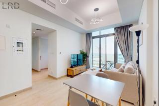 Cozy 1BR with Canal View - 4