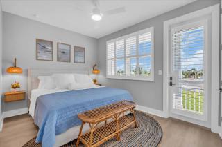 Coastal Luxe Villa - 2