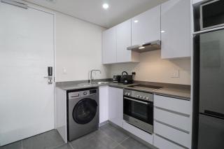Reserved Suites Illovo - Johannesburg - 7
