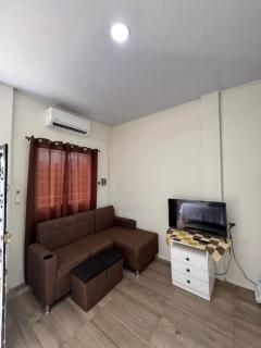 Emmitas room - - 2