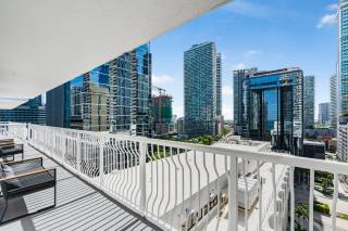 Luxurious 3BR Condo with Pool in Brickell - Miami - 8