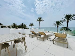 GOLDEN MILE FRONT LINE BEACH RESORT - Marbella - 0