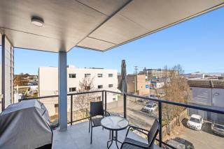 Sidney Sunnyside - Luxurious Seaside Living in Amazing Sidney by Victoria Prime! - Sidney - 1