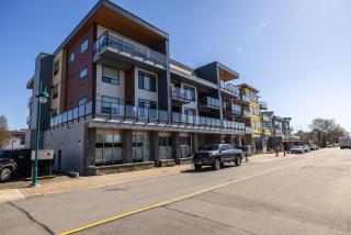 Sidney Sunnyside - Luxurious Seaside Living in Amazing Sidney by Victoria Prime! - Sidney - 2