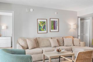 Fantastic 2BR Condo on 31st Floor Free Parking - Miami - 2