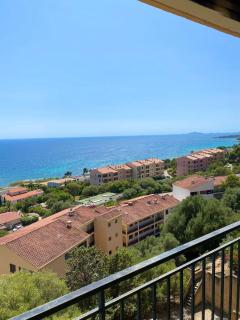 VUE MER EXCEPTIONNELLE !! Bien calme et lumineux sur la prestigieuse route des Sanguinaires à Ajaccio - Ajaccio - 0