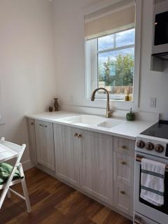 Brass Apple Cottage - 1