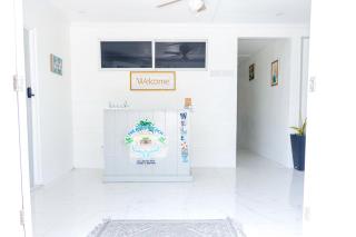 Treasure Beach Inn and Bar - 4