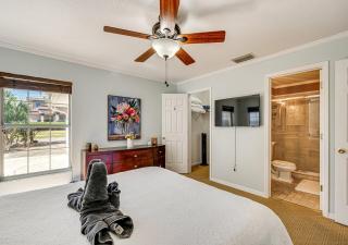 Cozy Bungalow Steps from Downtown Mount Dora - 1