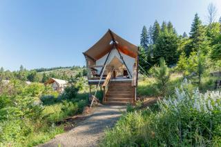 Under Canvas Columbia River Gorge - White Salmon - 1