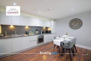 30Nights Offer l Exclusive Deal on 2-Bed, 2-Bath for 4! 1 Cambridge Street Apartment 197, 4th Floor, Manchester, M1 5GB l Manchester City Loft by Hedgerow - Manchester - 5