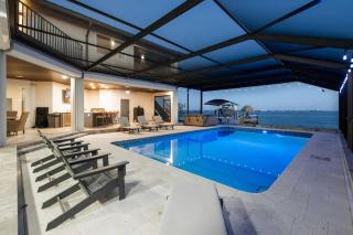 Riverfront Riviera Outdoor TV's/Hotub/Tanning Deck - Whiskey Creek - 0