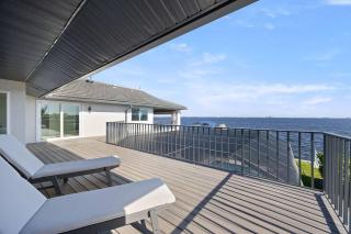 Riverfront Riviera Outdoor TV's/Hotub/Tanning Deck - 1