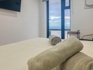 El Bunker Luxury Suite en Playa del Hombre con vista al mar - Playa del Hombre - 5