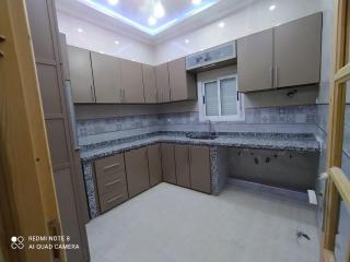 Mouna - 8