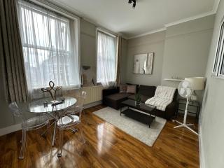 Charming 2nd floor 1bedroom flat - Londra - 0