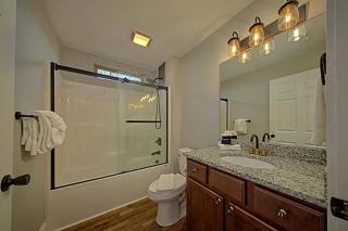 2BD/#4 Town Place 1 - 6