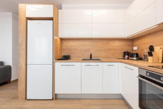 Sea Horizon Apartment - 1BR FREE Parking - Varna City - 4