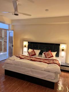 Hotel The Kargil Castle - 0