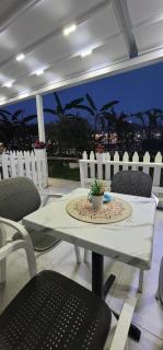 Suncoast Rooms Saranda near Port & Beach - Saranda - 9