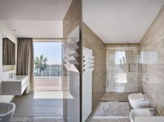 Read host profile before request - Luxury apartment sea view - Cannes - 2