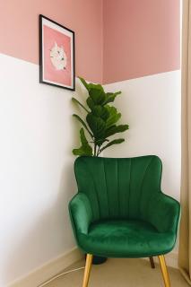 Budget Friendly Private Apartment - Free Parking - Manchester - 3