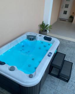 Merelia Luxury Guesthouse - 8